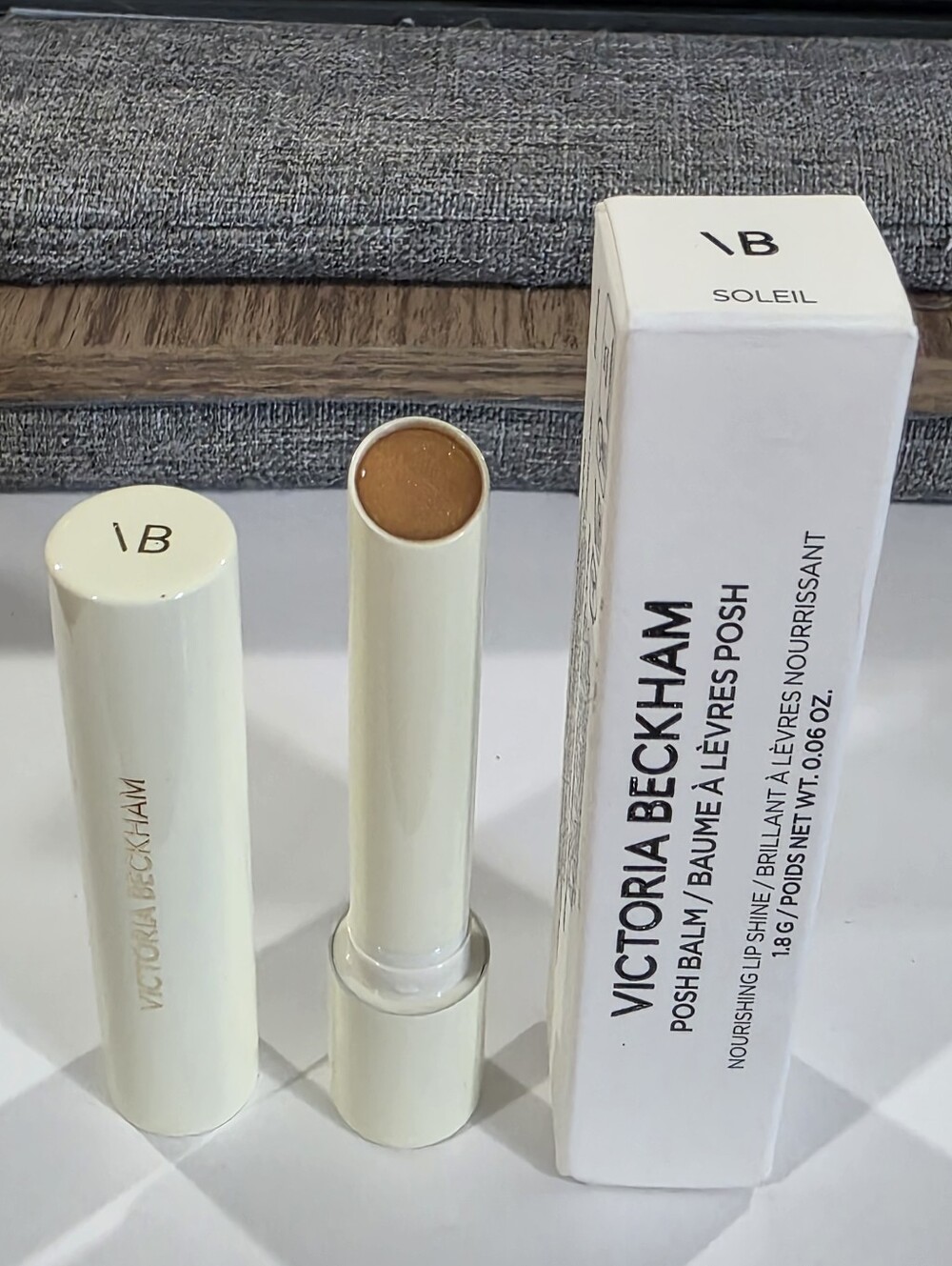 Victoria Beckham Posh Balm Soleil - Neutral sheer golden shimmer. BNIB - Picture 5 of 10